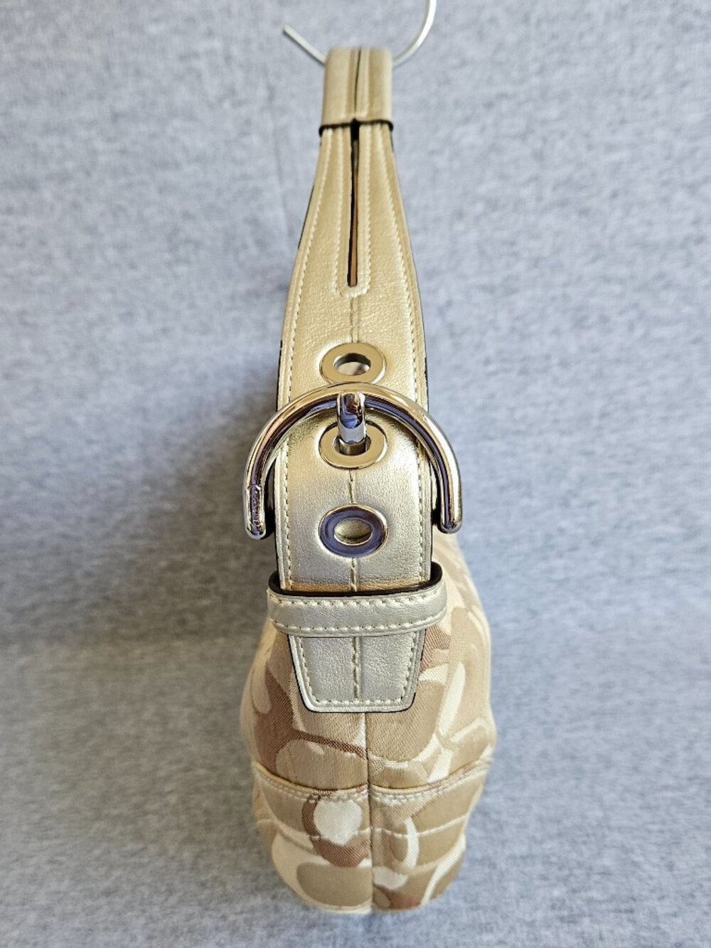 Coach Vintage Signature Small Soho Hobo Shoulder Bag Gold Metallic Optic C Y2K - Picture 4 of 16